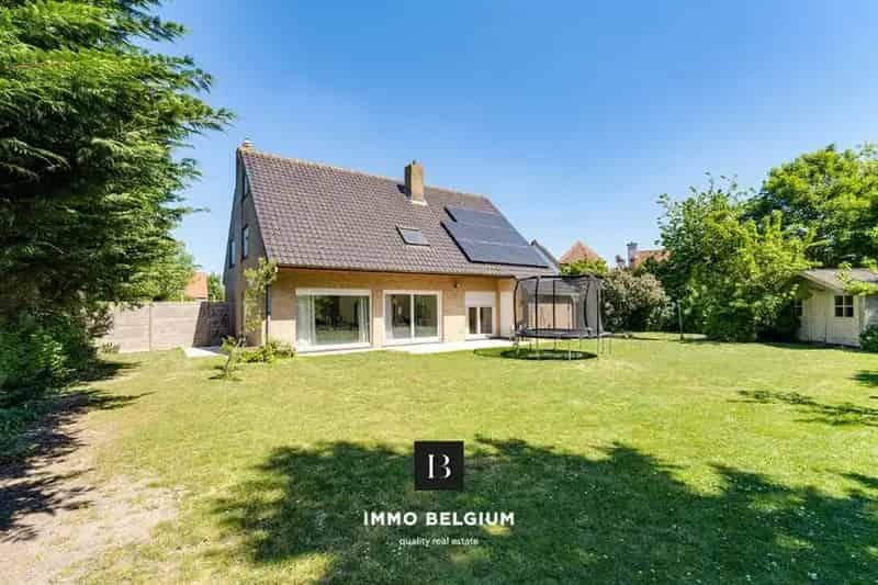 Villa te koop De Haan 5 slaapkamers grote tuin