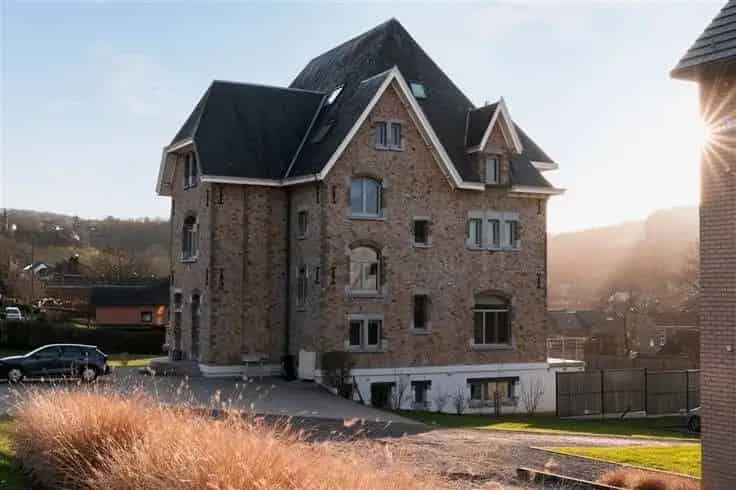 Luxe Appartement 173m2 Floreffe - 3 slaapkamers - 2 parkings