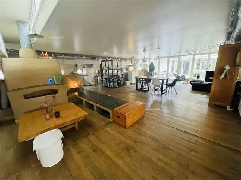 Woonboot te Koop Brugge 8 Slaapkamers 775m2