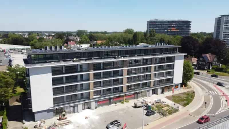 Handelspand te koop Sint Niklaas Kantoor Winkelruimte Toonzaal