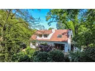 Villa te koop Beersel 5 slaapkamers