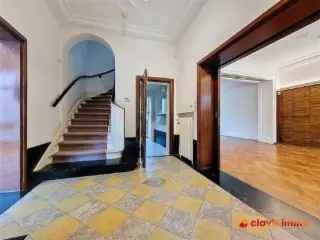 Herenhuis te koop Sint Lambrechts Woluwe 7 slaapkamers