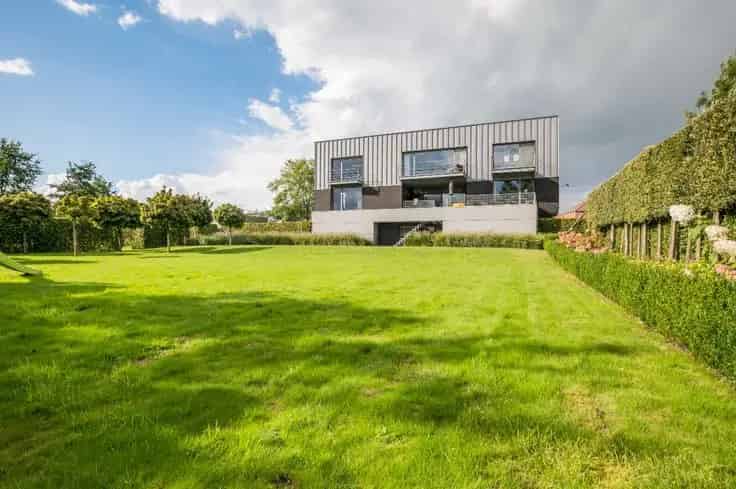 Riante Villa te Koop Zele: Praktijkruimte Studio Kangoeroewoning
