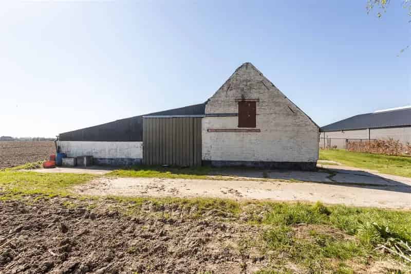 Landelijk Wonen Lotenhulle: Authentieke Woning te Renoveren