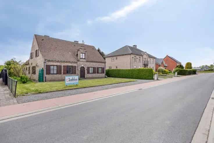 Huis Te Koop Bekkevoort: Ruime 4 Slaapkamers, Zonnepanelen