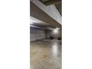 Parking te Koop Sint-Lambrechts-Woluwe