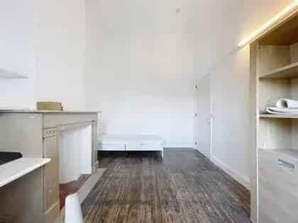 4 Slaapkamers Appartement te Huur Biezenstuk