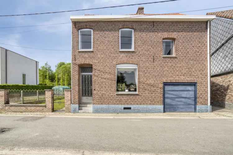 Huis te koop: Ruime woning te renoveren 180m² 4 slaapkamers
