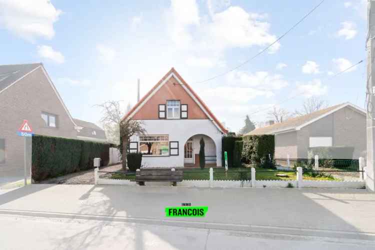 Charmante woning te renoveren in Olsene