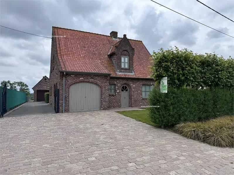 Te Huur: Grote gezinswoning 4 slaapkamers Handzame