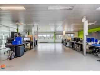 Kantoor te huur Heist-op-den-Berg 565m² met magazijn 620m²