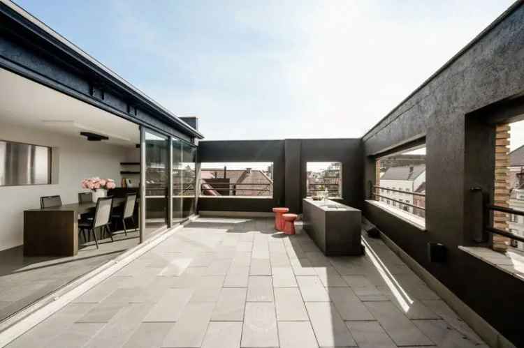 Exclusieve penthouse te koop in Gent met adembenemend uitzicht