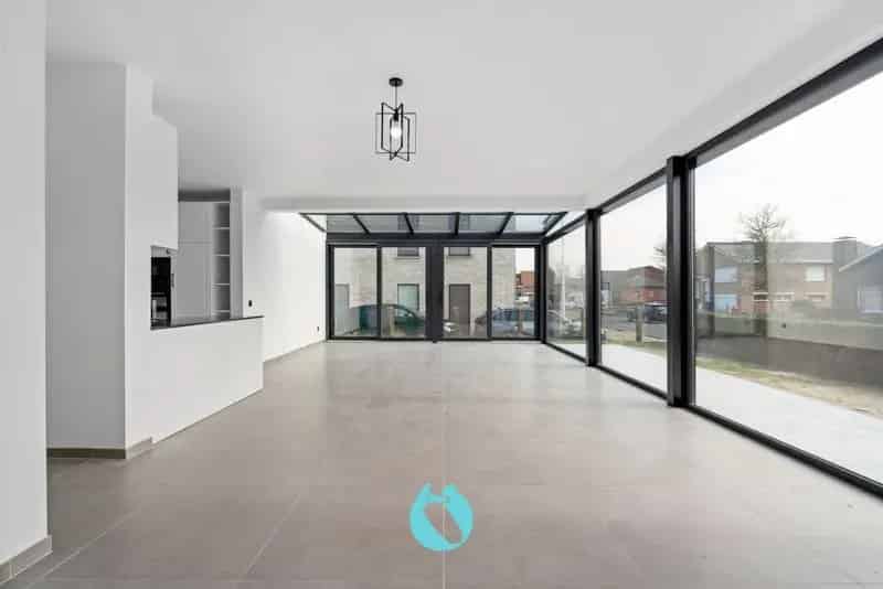 Huis te Koop in Wachtebeke Lochristi Rustige Woning Nabij Gent