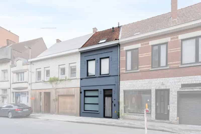 Te Koop: Ruime Tussenwoning Roeselare 3 slaapkamers Tuin