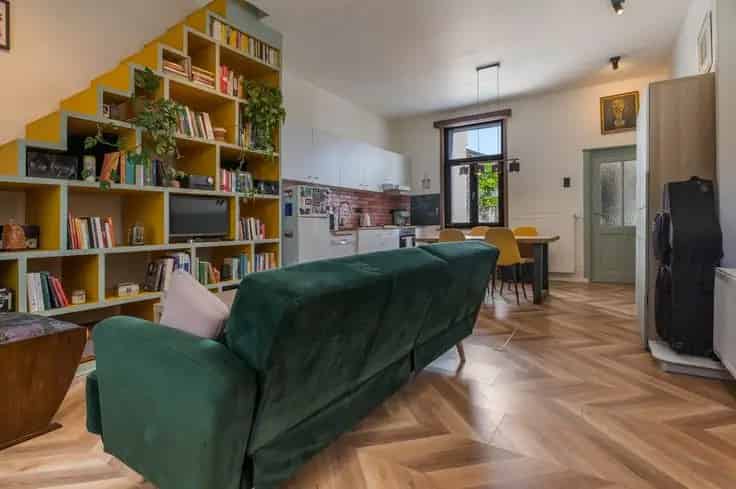 Huis Te Koop Merelbeke: Gerenoveerd  Energiezuinig 1 slaapkamer