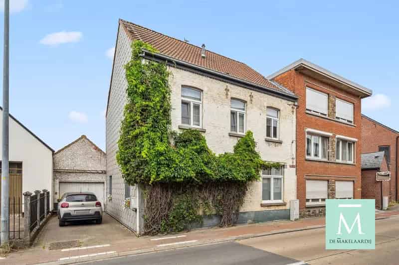 Ruime 4 Slaapkamerwoning Wespelaar 450m2