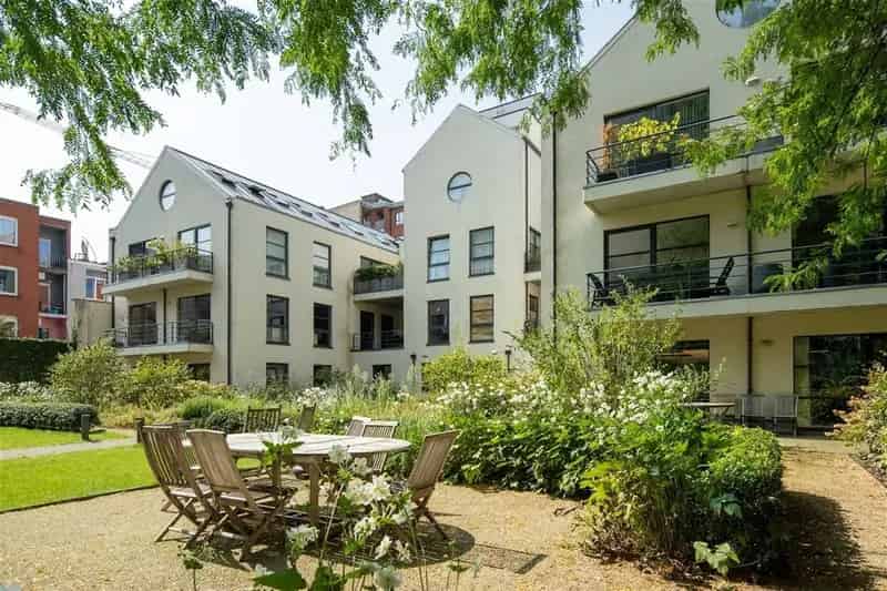 Loft te Koop Antwerpen Industriële Stijl Nabij Park Spoor Noord