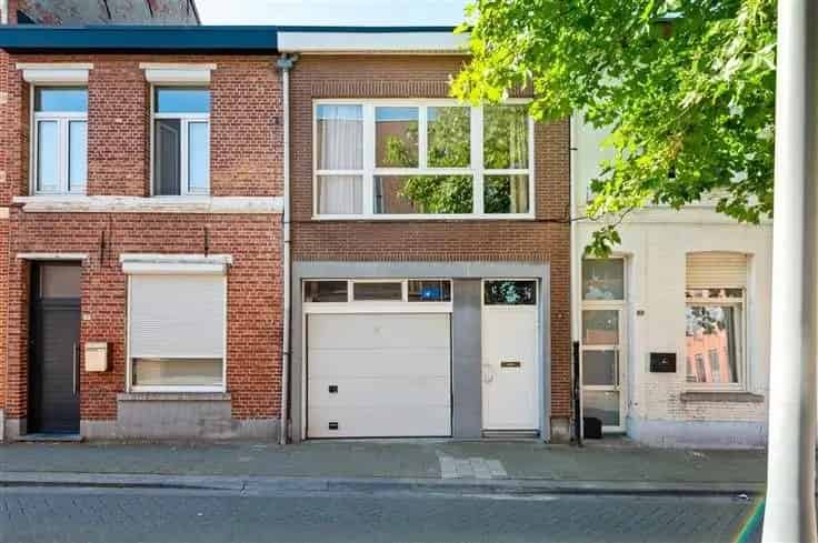 Bel-"tage woning te koop in Turnhout centrum