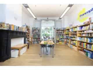 Kantoor te koop Brussel - Kruidtuin - 142m² -  Rendement 5,5%