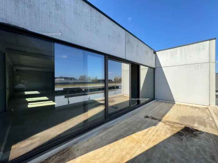 Nieuwbouw KMO Unit Moeskroen te Koop 330m² Appartement