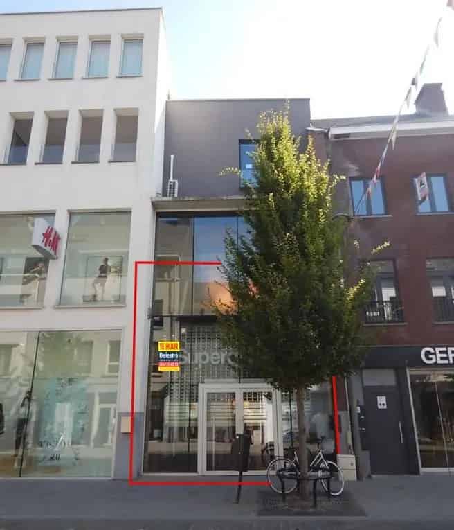 INSTAPKLAAR APPARTEMENT LIER NAAST H&M