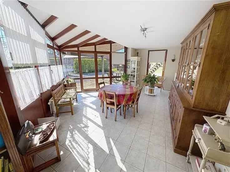 Huis Te Koop Namur 4-5 slaapkamers Grote Tuin Garage