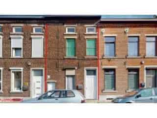 Huis te koop Roux 3 slaapkamers 195m² tuin