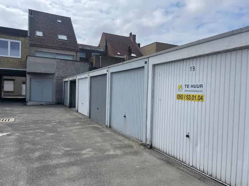 Garagebox te Huur Begane Grond