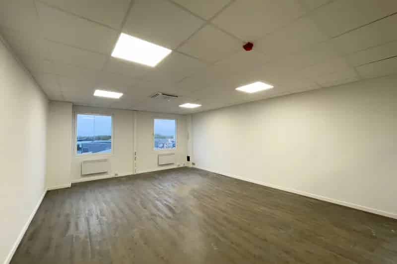 Kantoor te huur Drongen 794m²