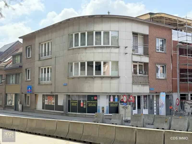 Opbrengsteigendom Leuven: Handel & 4 Appartementen