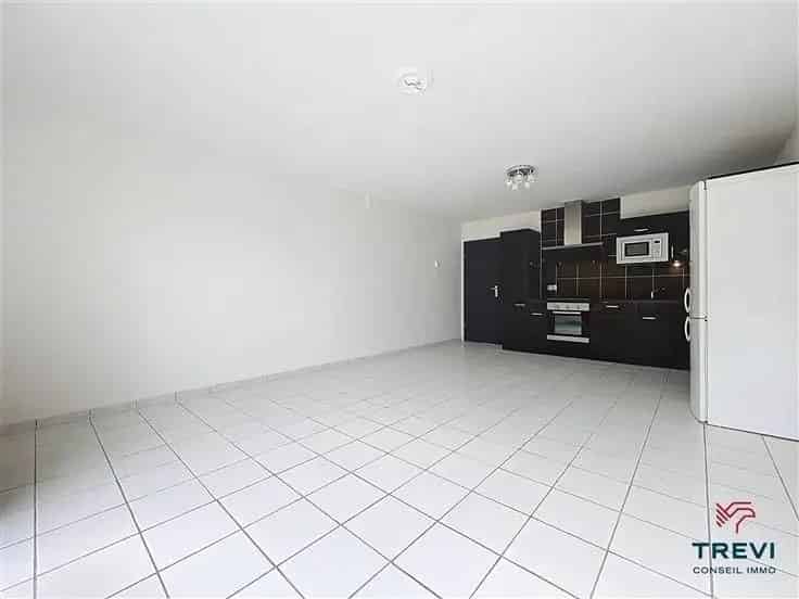 Appartement Te Koop 1 Slaapkamer Tuin Nabij Station