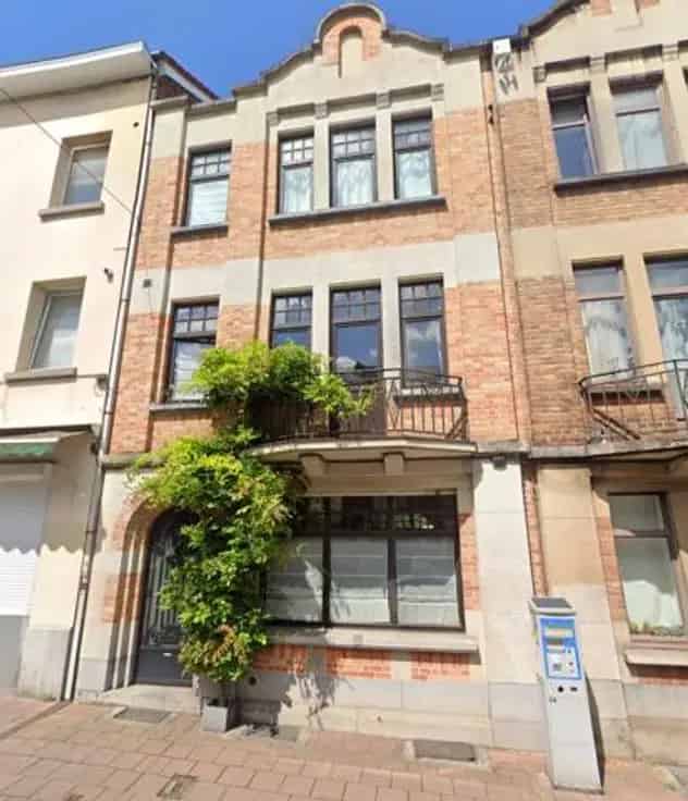 Huis Te Koop Etterbeek 290m² Garage 4 slaapkamers
