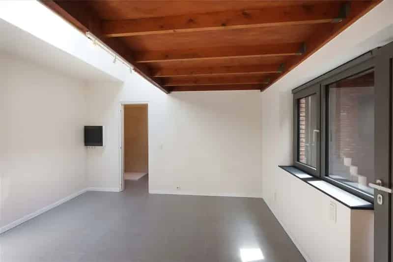 Moderne Gelijkvloerse Studio te Huur Hasselt