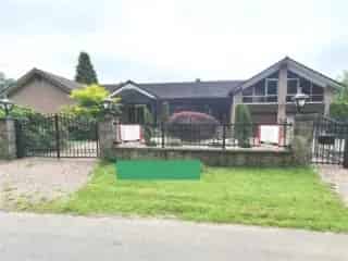Bungalow te koop Nandrin 3 slaapkamers zwembad grote tuin