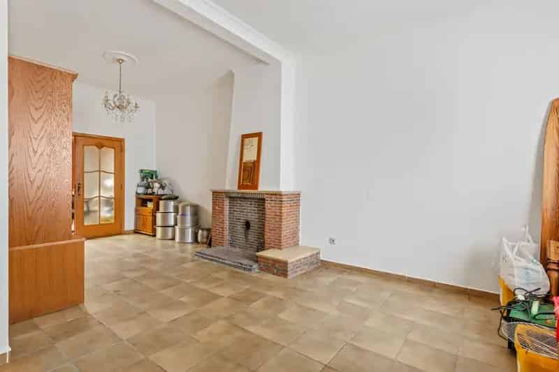 Op te frissen woning 3 slaapkamers Mechelen