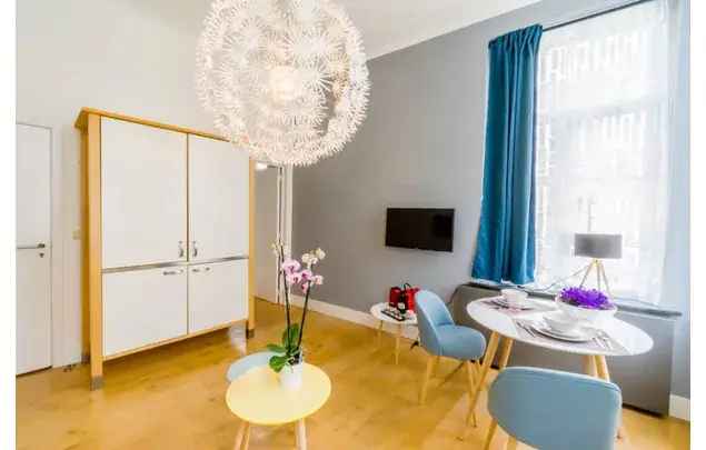 Huur 1 slaapkamer appartement van 25 m² in Brussels