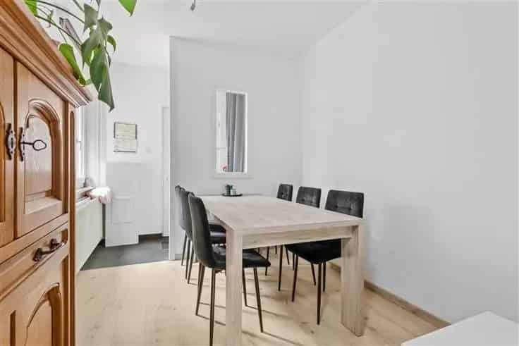 Gerenoveerde woning 2 slaapkamers tuin Rumst
