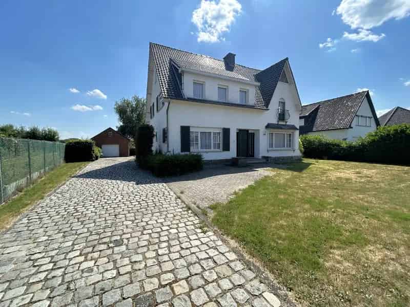 Huis te huur Geel Centrum 4-5 slaapkamers Grote Tuin Garage