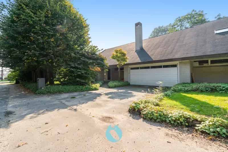 Unieke Villa 1947m2 Rustige Groene Omgeving