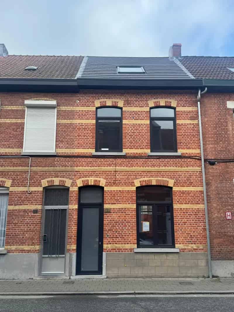Huis te koop Sint-Niklaas: 3 slaapkamers, energiezuinig