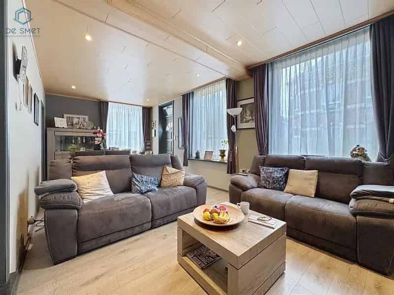 Huis te koop Geraardsbergen: Ruime gezinswoning met handelspand mogelijkheid