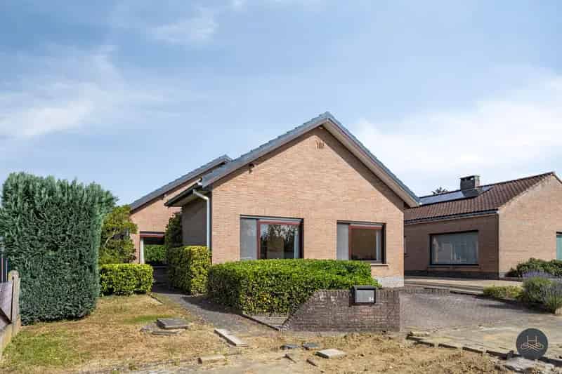 Lichtrijke woning met ruime tuin in centrum