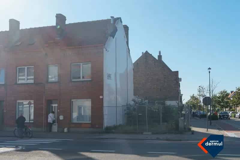 Bouwgrond Oostende Torhoutsesteenweg Commerciële Hoek