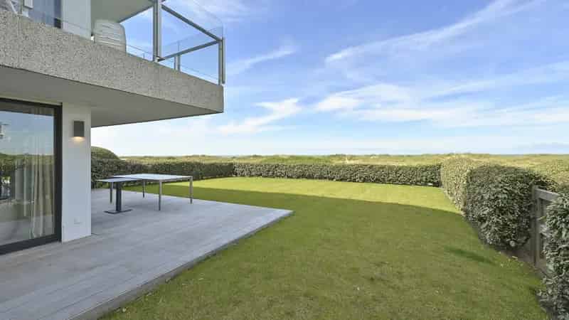 Uniek Tuinappartement Knokke Strand Zeedijk