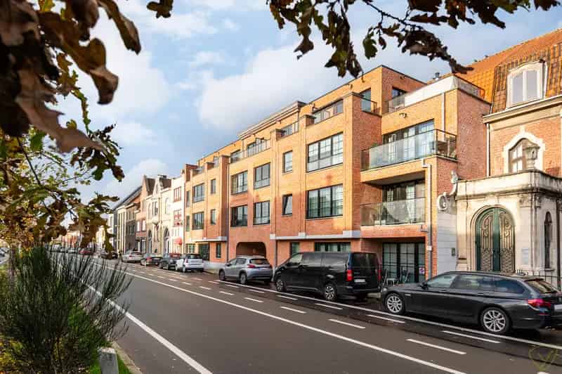 Dakappartement Eeklo - Instapklaar met Terras