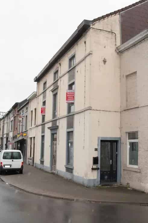 Ruime Burgerwoning 380m² - Twee Woonunits - Tuin - Garage