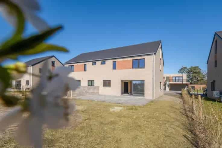 Nieuwbouwwoning te Koop