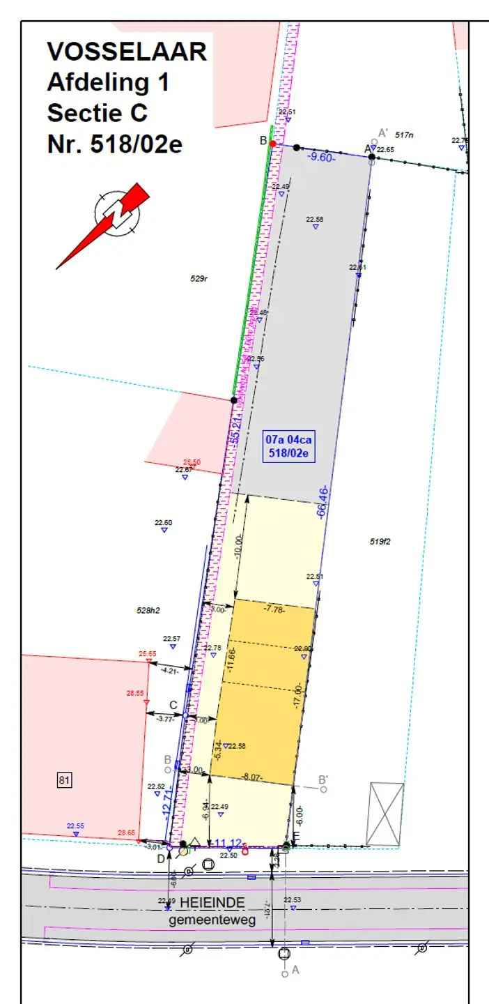 Bouwgrond voor halfopen bebouwing op 704 m²