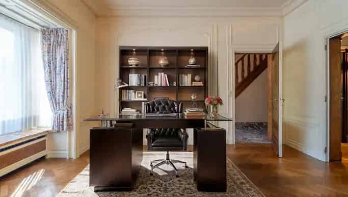 Huis te huur Kortrijk 439m²