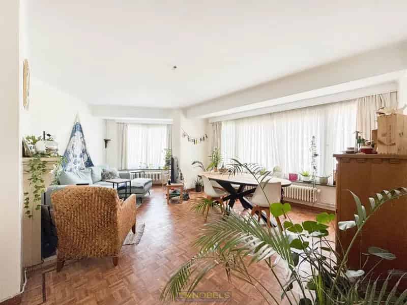 Appartement te huur Gent: Lichtrijk 2 slaapkamers nabij centrum